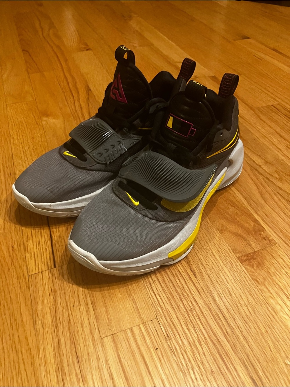 Nike Giannis Zoom Freak 3